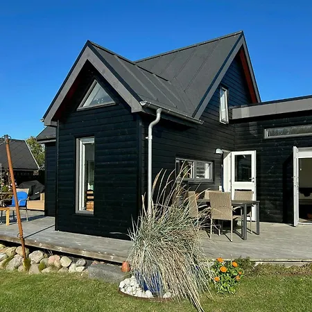 Newly Built Tiny House With River Views *