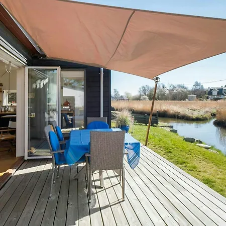 Newly Built Tiny House With River Views Nyaraló